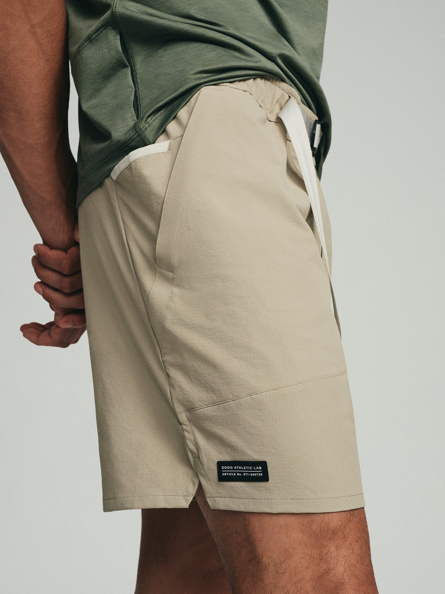 Trek Short - Khaki